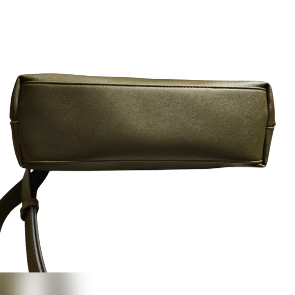 Rae Dunn Shoulder Bag Crossbody EUC - Picture 11 of 14